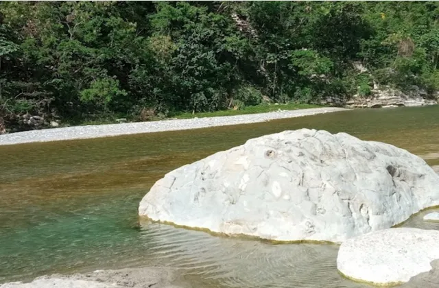 Balneario Muchas Agua Cambita San Cristobal RD